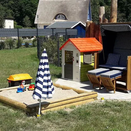 Lee&luv Mit Terrasse Und Kamin Im Ostseebad *
